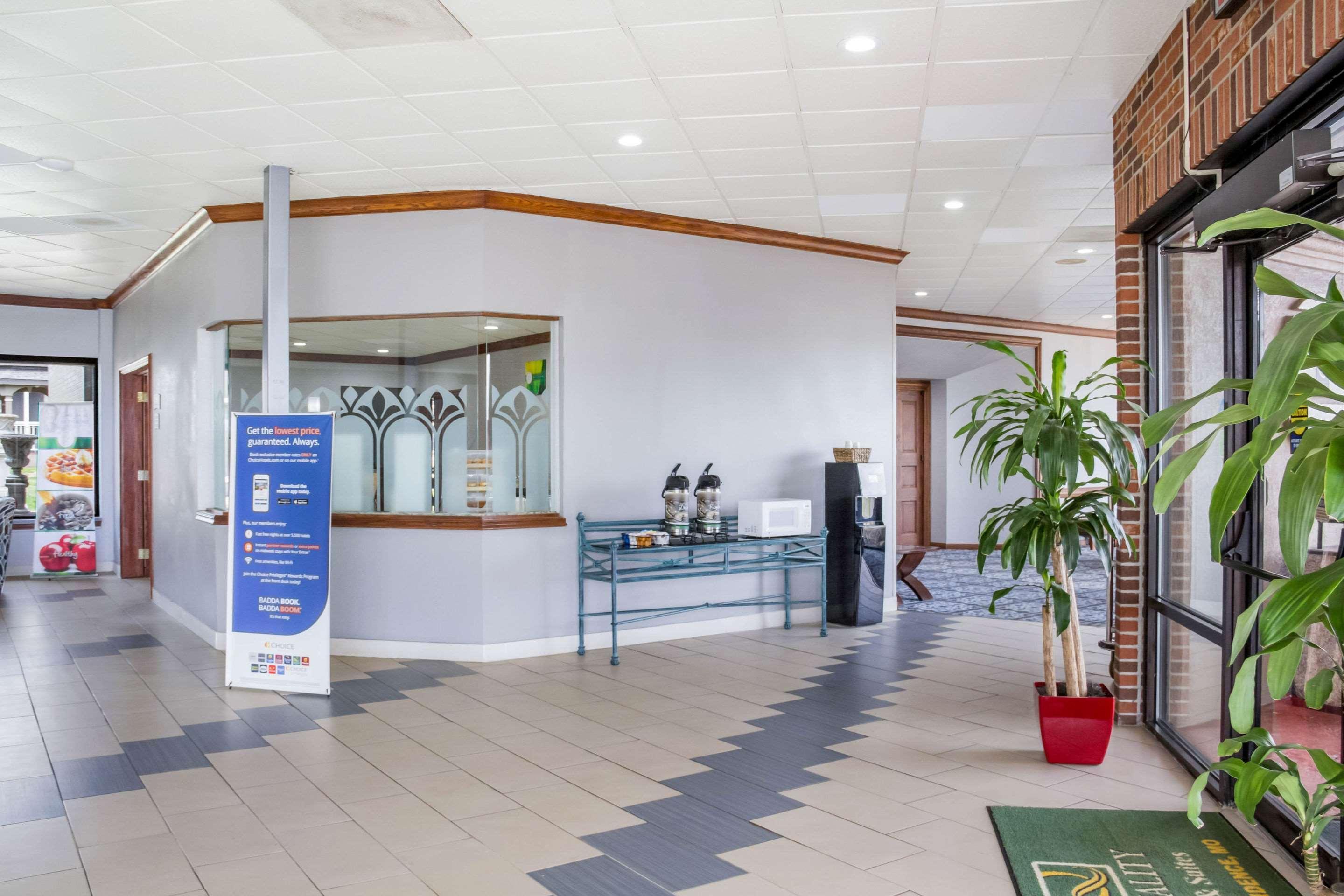 Quality Inn & Suites Kansas City - Independence I-70 East Экстерьер фото