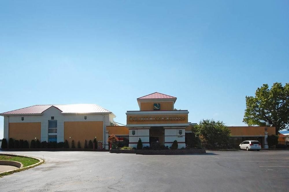 Quality Inn & Suites Kansas City - Independence I-70 East Экстерьер фото